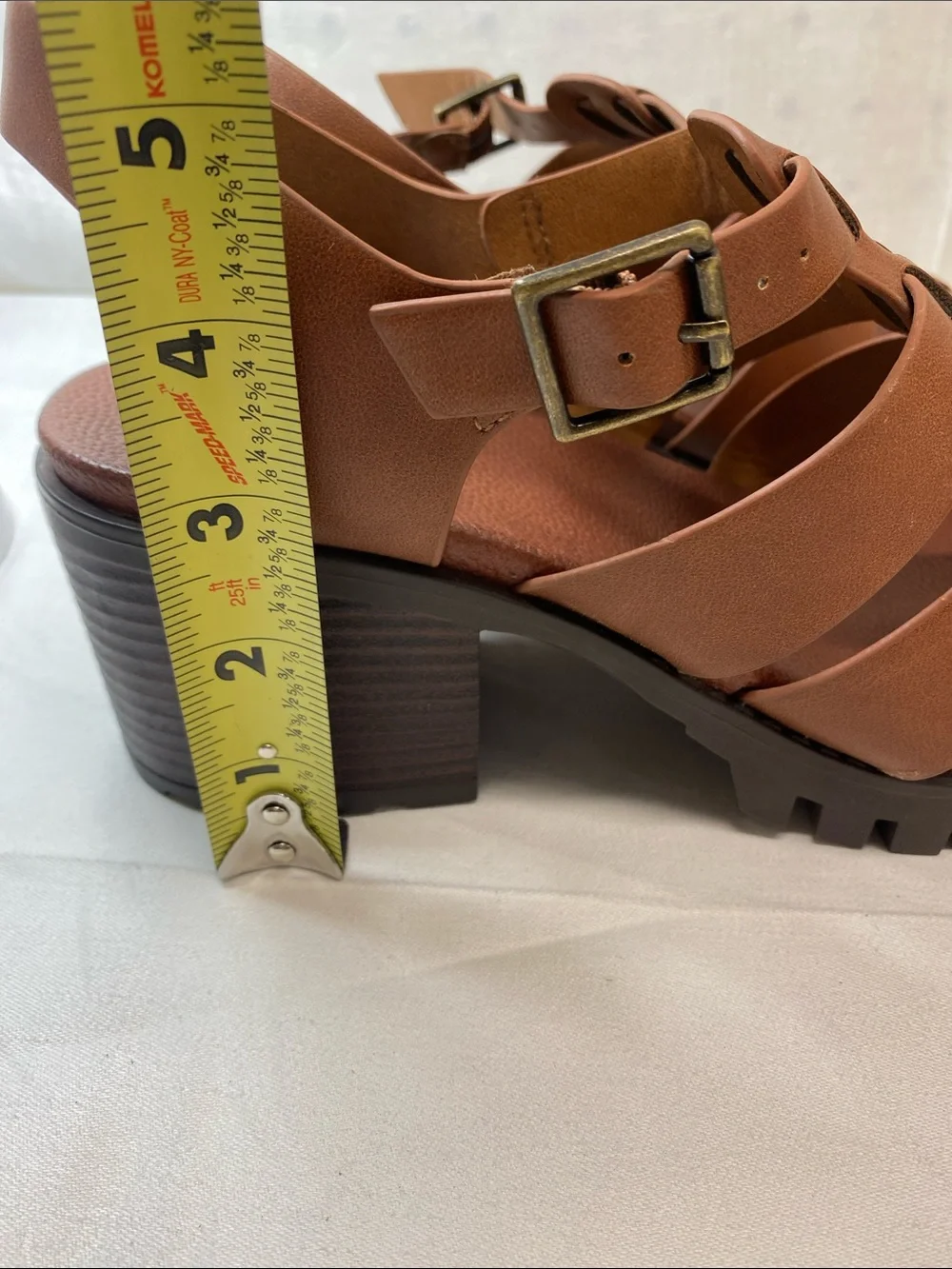 Soda Shoes EMI Women’s Brown Lug Sole Chunky Platform Heel Sandals 9.5